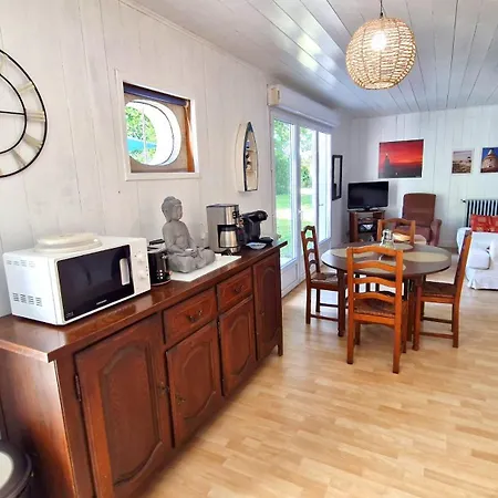 Le Pied Du Chene Panzió