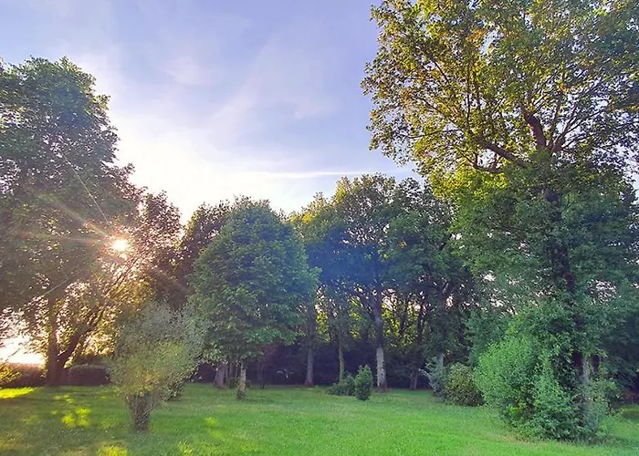 Le Pied Du Chene Bed and breakfast