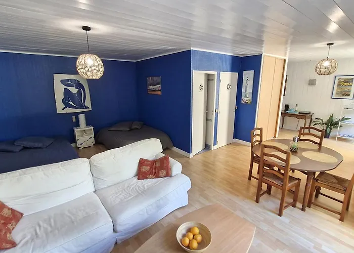 Le Pied Du Chene Bed and breakfast Grézac