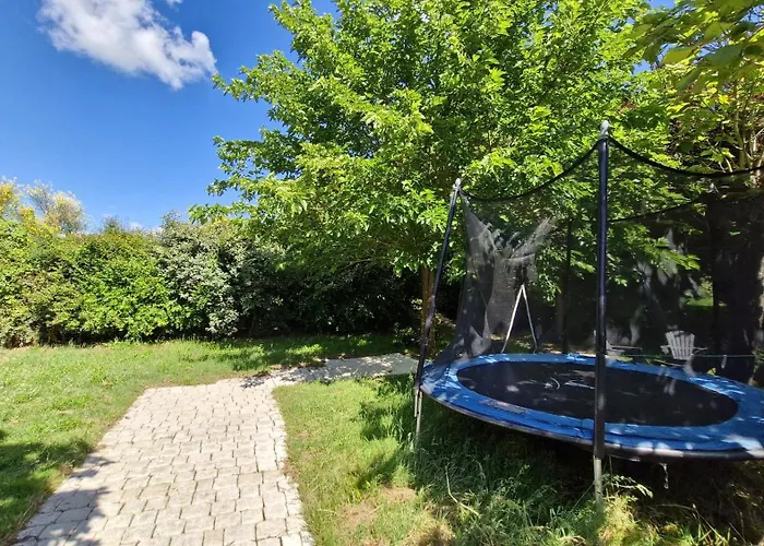 Le Pied Du Chene Bed and breakfast 3*