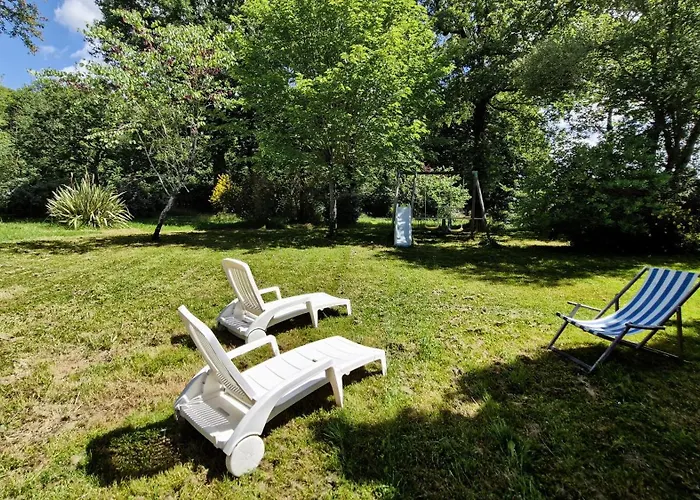 Le Pied Du Chene 3* Grézac