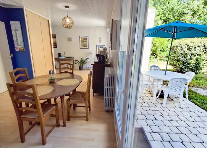 Bed and breakfast Le Pied Du Chene 3*